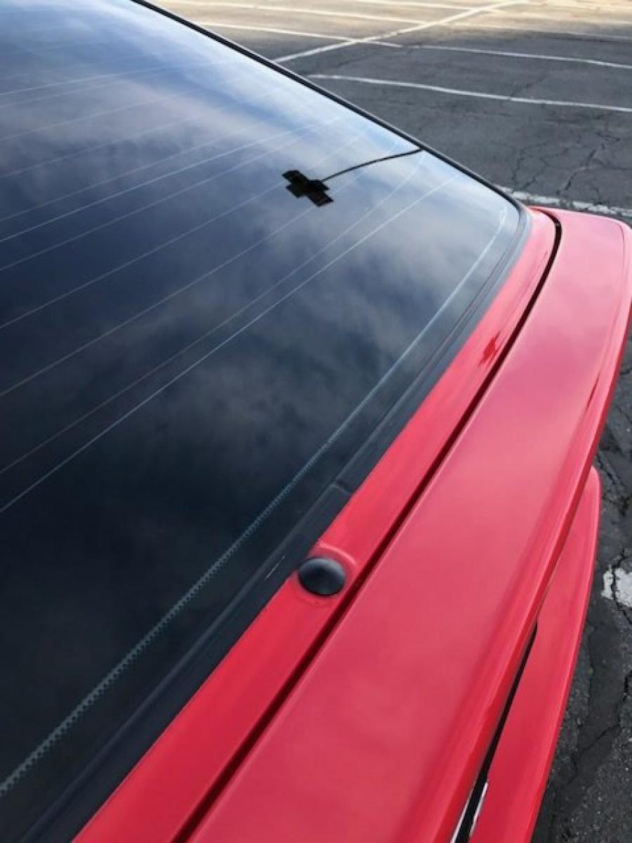 Детали экстерьера Volkswagen Corrado 16V 1990 года  (фото 3 из 37)